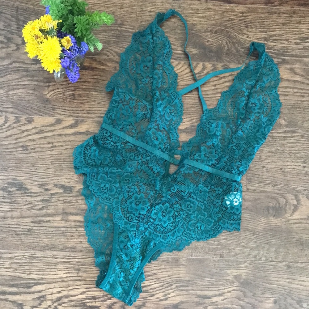 Rich green Lace lingerie